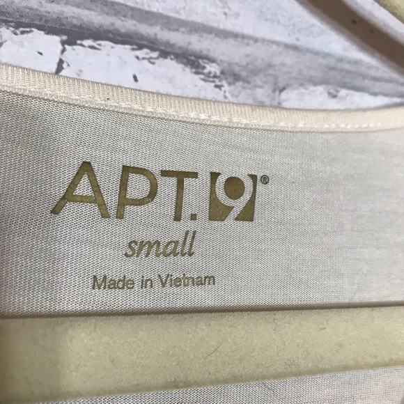 APT. 9 Ivory Gold Glitter Sequin V Neck Soft Long Sleeve Holiday Top Size Small - Picture 4 of 7